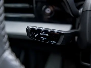 Porsche Taycan Performance