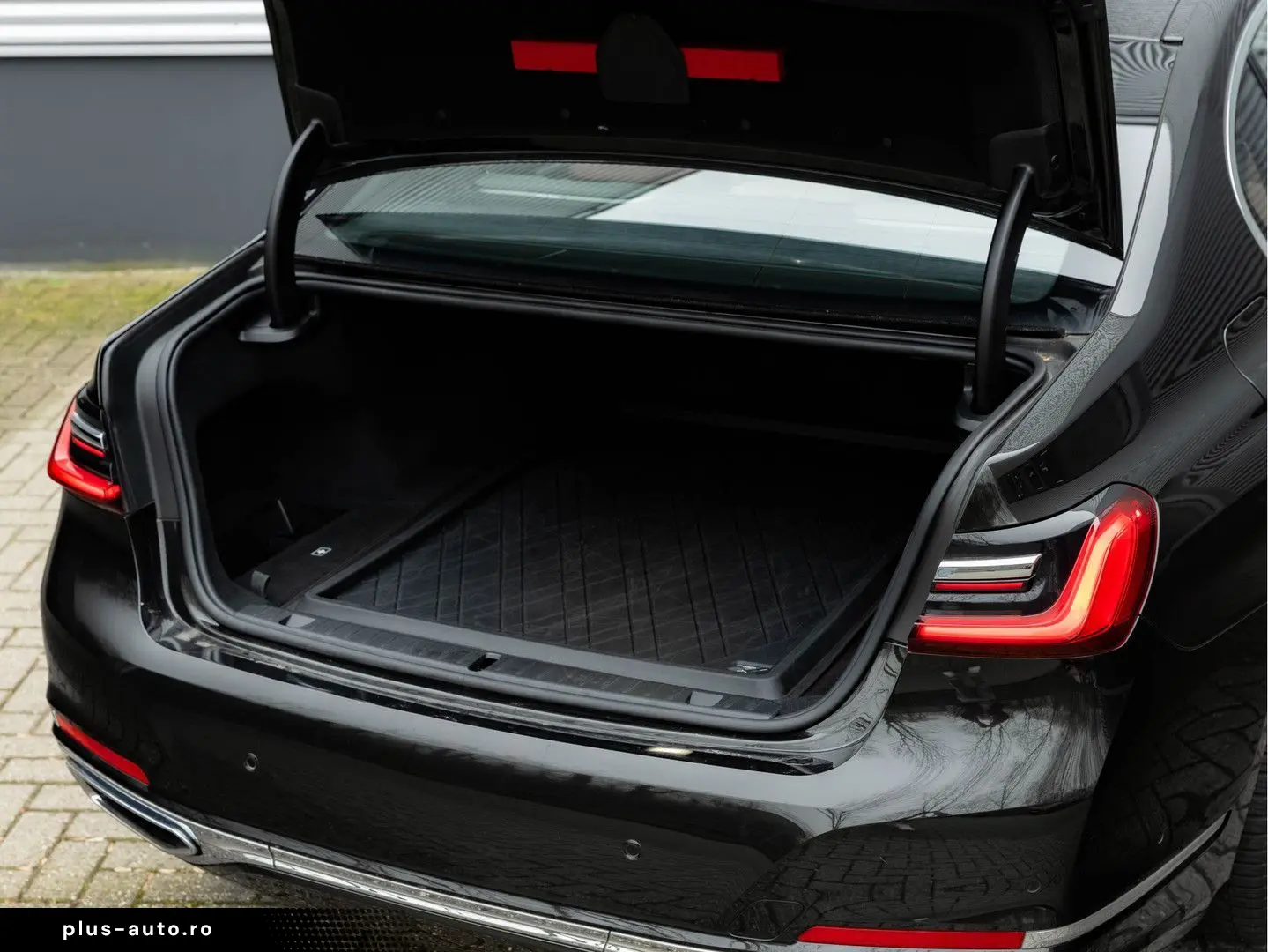 BMW 745 7-serie 745e - Individual - Stoelventilatie