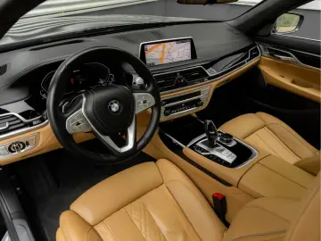 BMW 745 7-serie 745e - Individual - Stoelventilatie