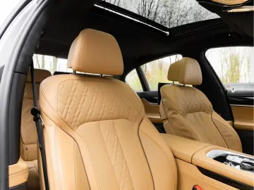 BMW 745 7-serie 745e - Individual - Stoelventilatie