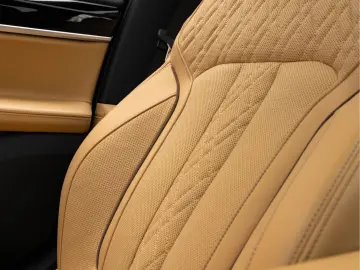 BMW 745 7-serie 745e - Individual - Stoelventilatie