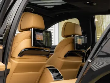 BMW 745 7-serie 745e - Individual - Stoelventilatie