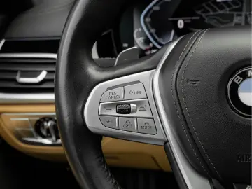 BMW 745 7-serie 745e - Individual - Stoelventilatie