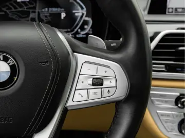 BMW 745 7-serie 745e - Individual - Stoelventilatie