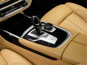 BMW 745 7-serie 745e - Individual - Stoelventilatie