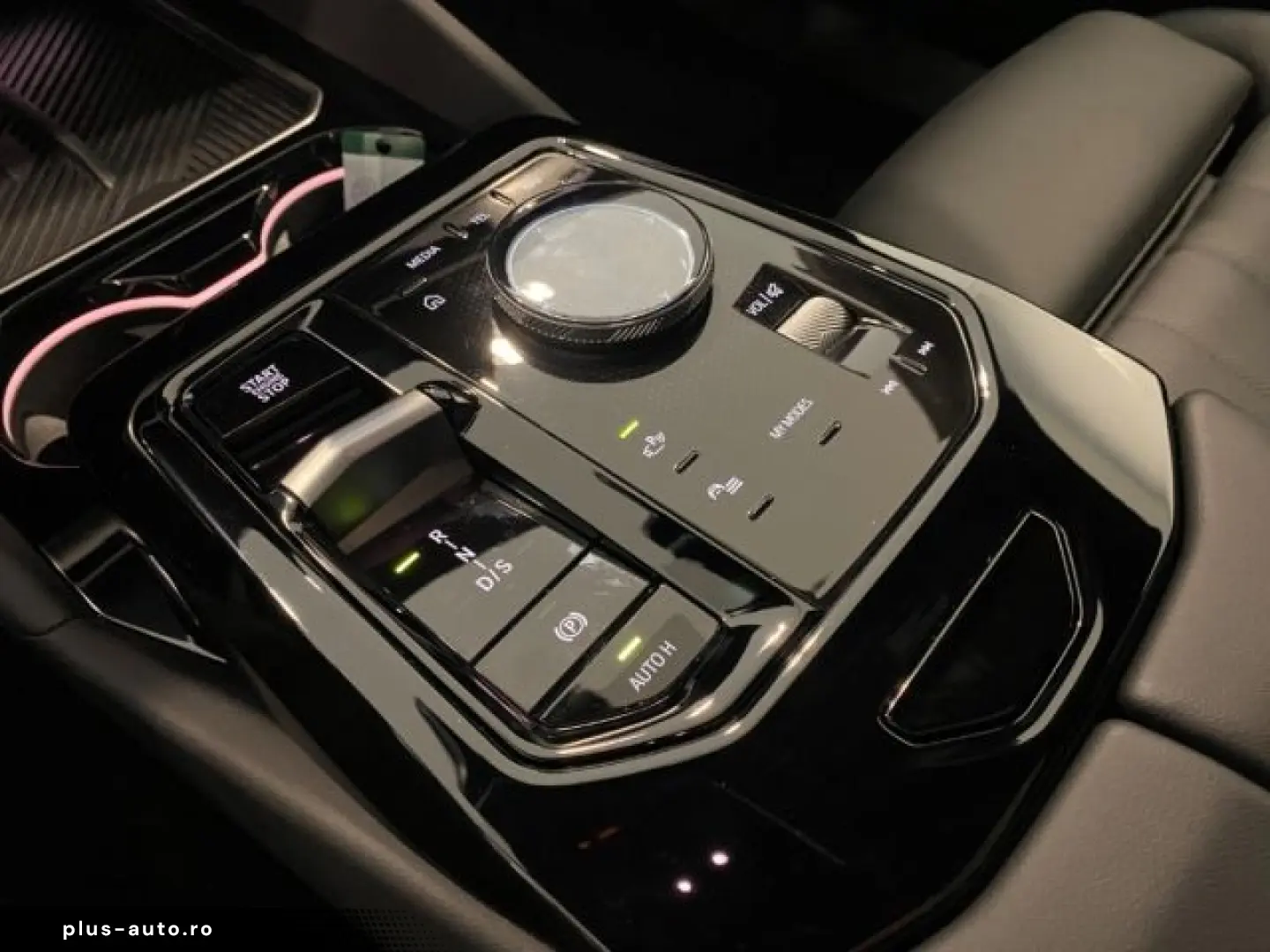 BMW 520 i M-Sport Sommer19'' PRO Pano ICON&hellip;