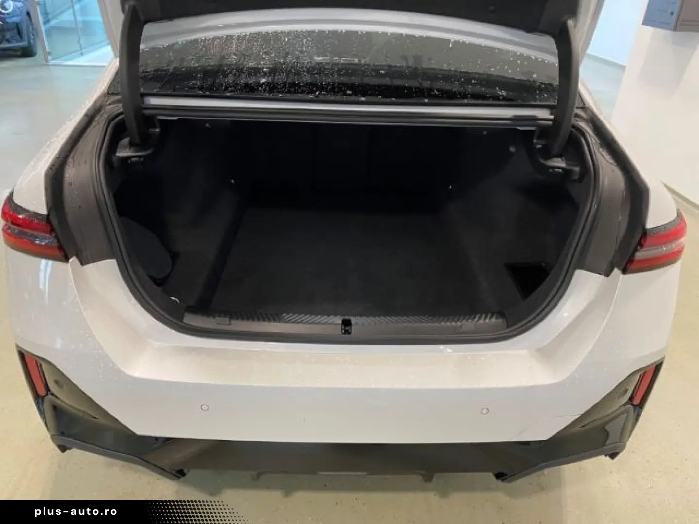 BMW 520 i M-Sport Sommer19'' PRO Pano ICON&hellip;