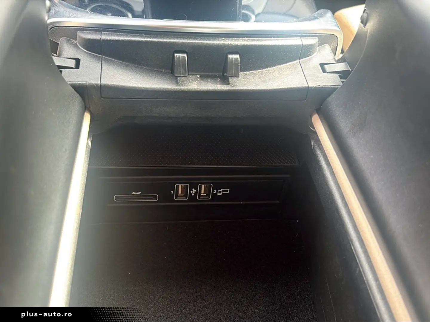 MERCEDES-BENZ C 200 Limousine RFK LED-HP AMBIENTE TOTWINKEL