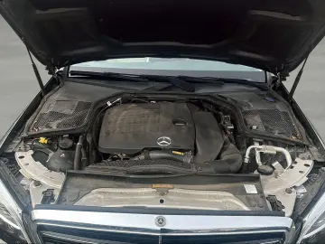 MERCEDES-BENZ C 200 Limousine RFK LED-HP AMBIENTE TOTWINKEL