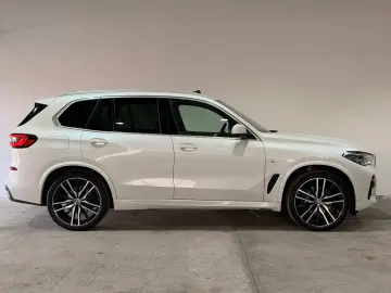 BMW X5 xD30d MSp SkyLoun SoftClose Massage Ventil DisplayKey