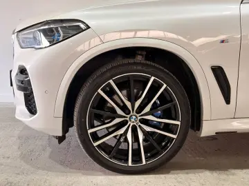 BMW X5 xD30d MSp SkyLoun SoftClose Massage Ventil DisplayKey