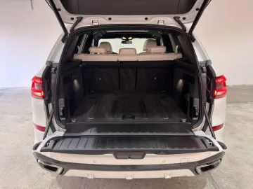 BMW X5 xD30d MSp SkyLoun SoftClose Massage Ventil DisplayKey