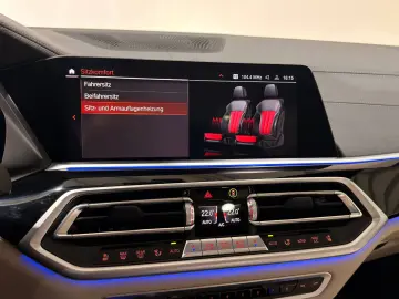 BMW X5 xD30d MSp SkyLoun SoftClose Massage Ventil DisplayKey