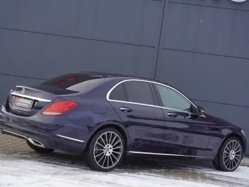 MERCEDES-BENZ C 250 CGI Exclusive 19ZollAMG Airmatic