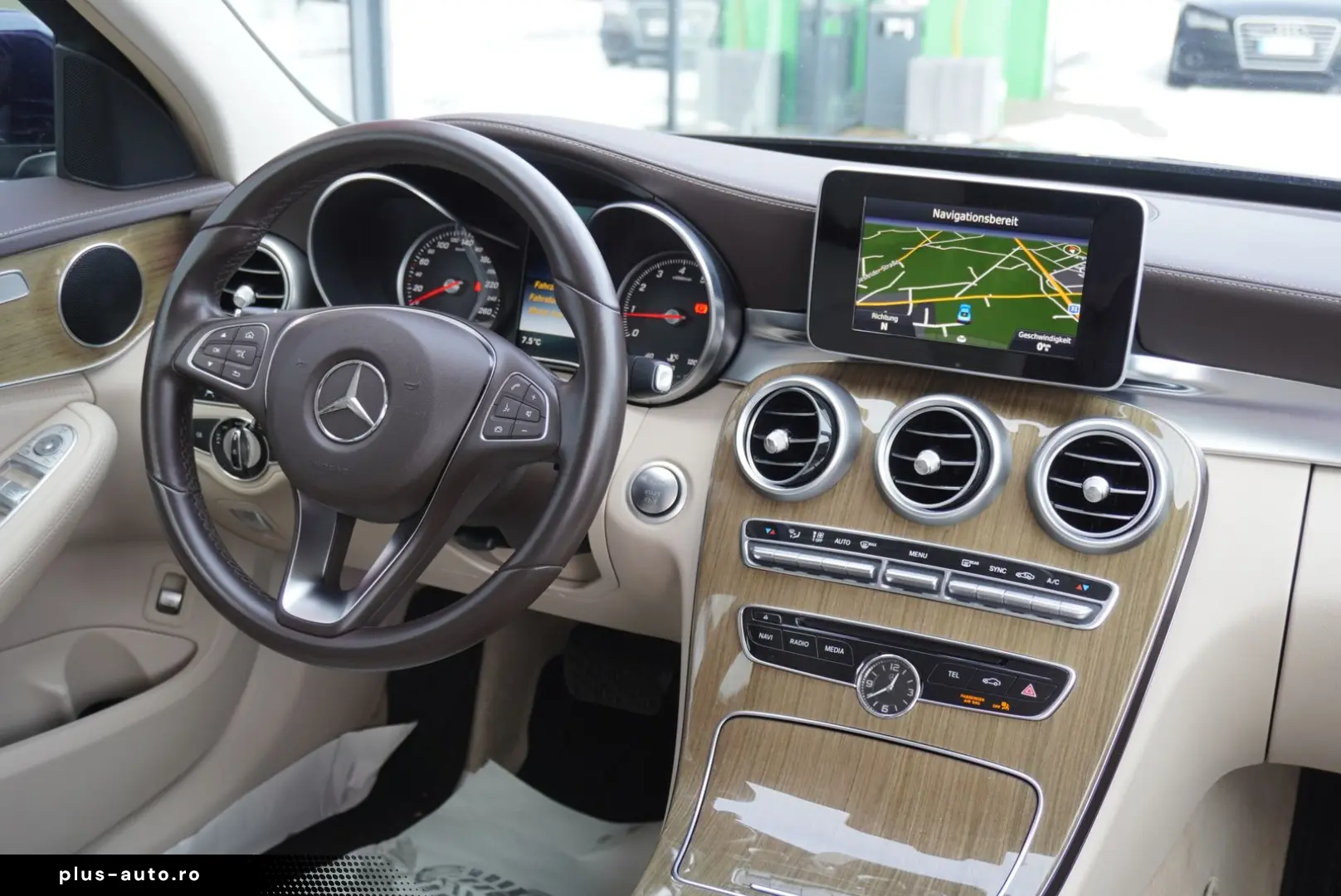 MERCEDES-BENZ C 250 CGI Exclusive 19ZollAMG Airmatic