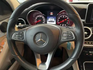 MERCEDES-BENZ C 180 Automatik Navi LED Leder SHZ PDC