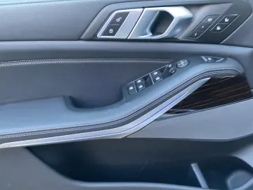 BMW X5 30d xD MSpoPro IcGlow Massage VentilatedS DAProf 360