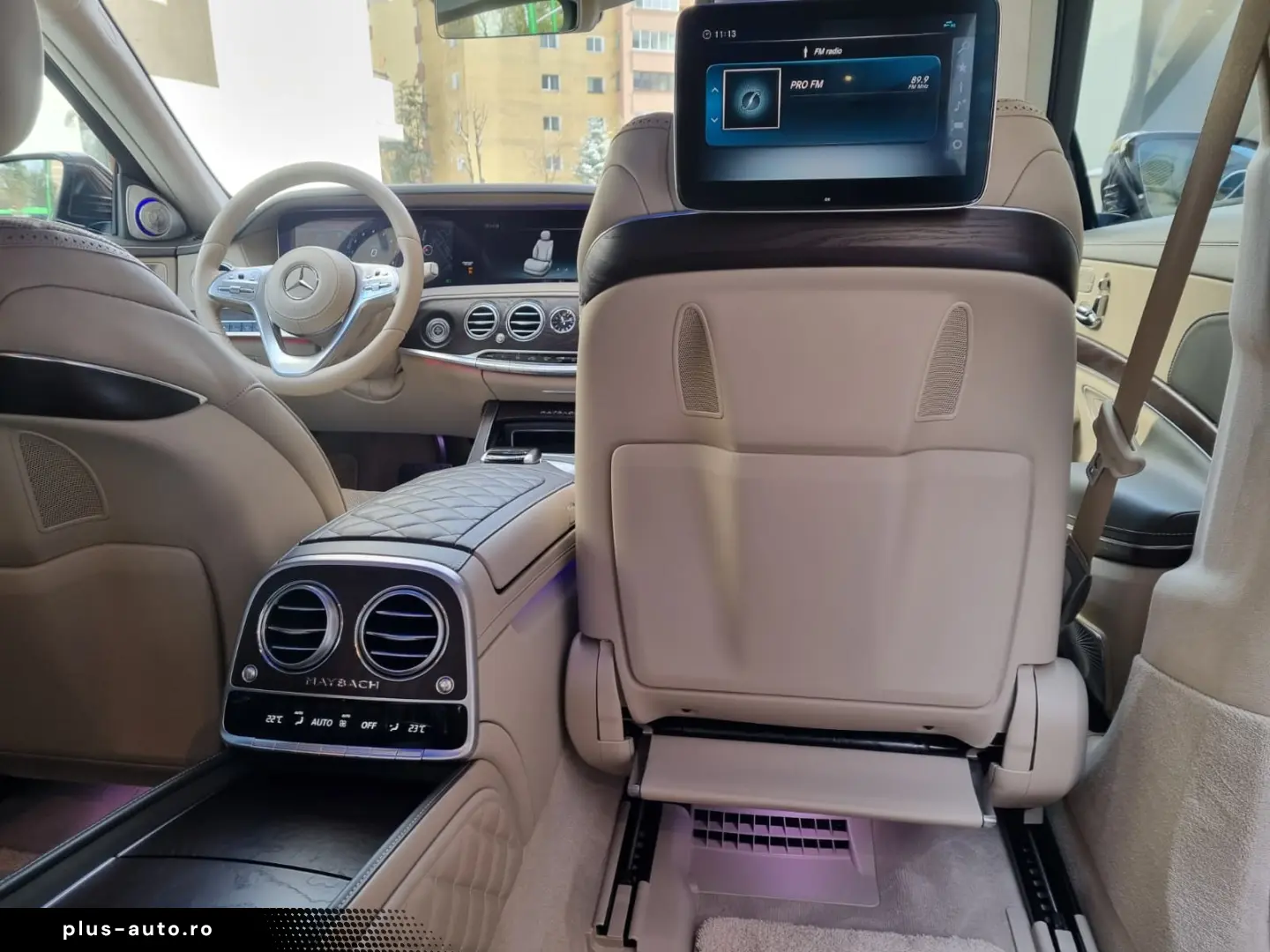Mercedes-Benz S 560 V8 Maybach 4M