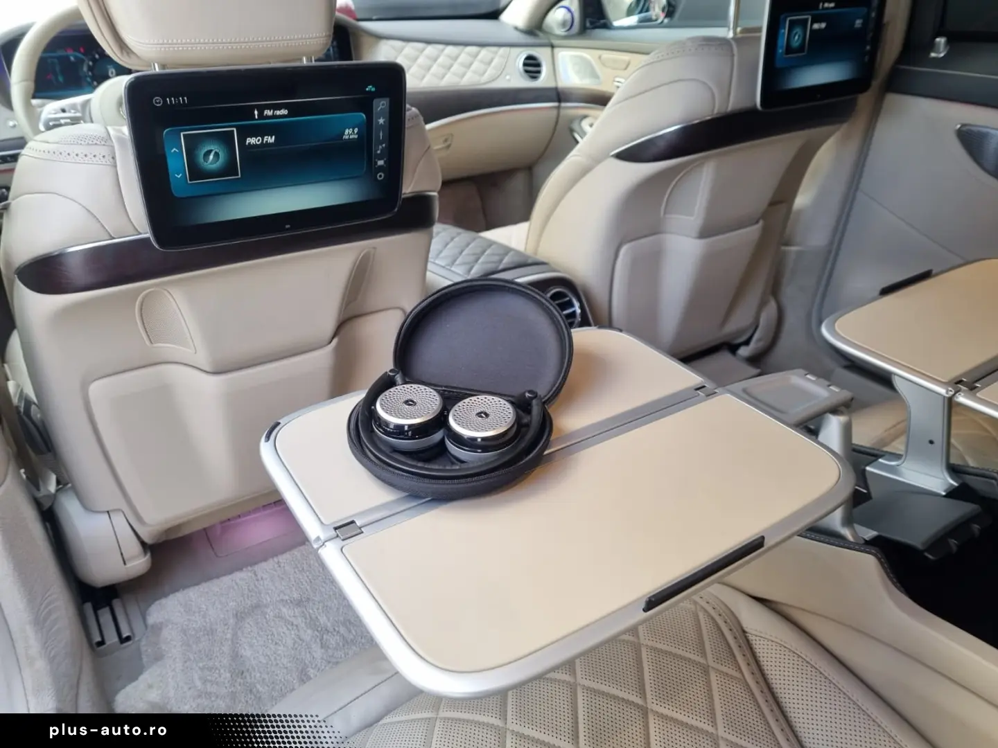 Mercedes-Benz S 560 V8 Maybach 4M