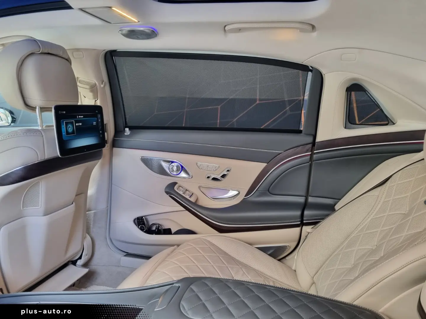 Mercedes-Benz S 560 V8 Maybach 4M