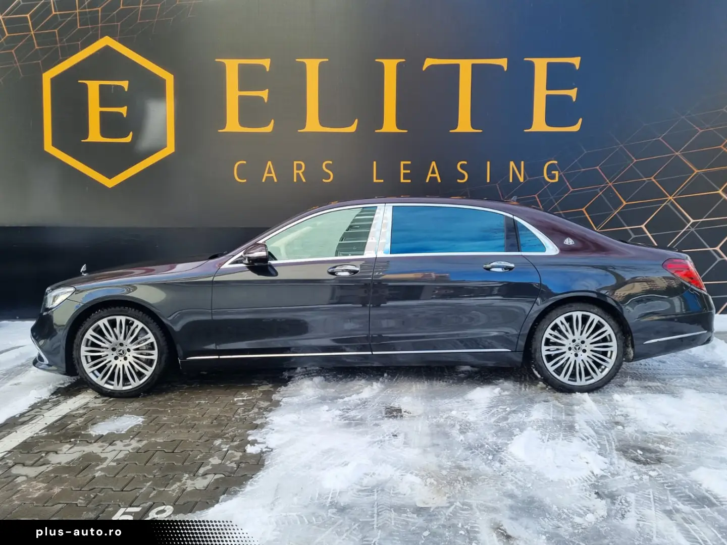 Mercedes-Benz S 560 V8 Maybach 4M