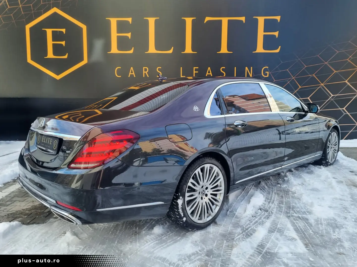 Mercedes-Benz S 560 V8 Maybach 4M