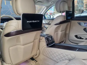 Mercedes-Benz S 560 V8 Maybach 4M