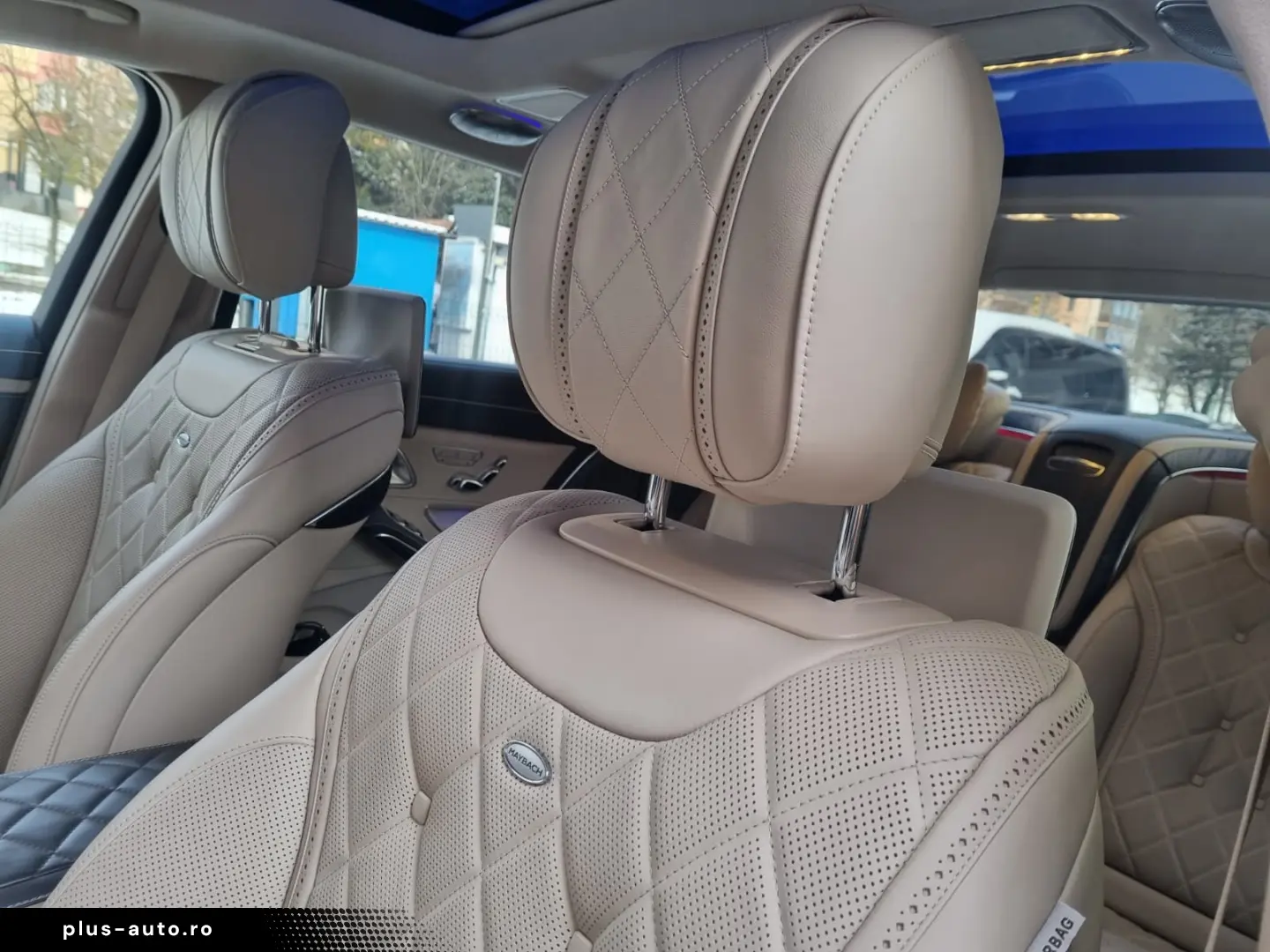 Mercedes-Benz S 560 V8 Maybach 4M