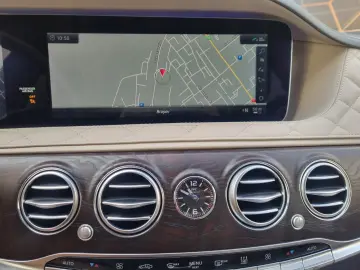 Mercedes-Benz S 560 V8 Maybach 4M