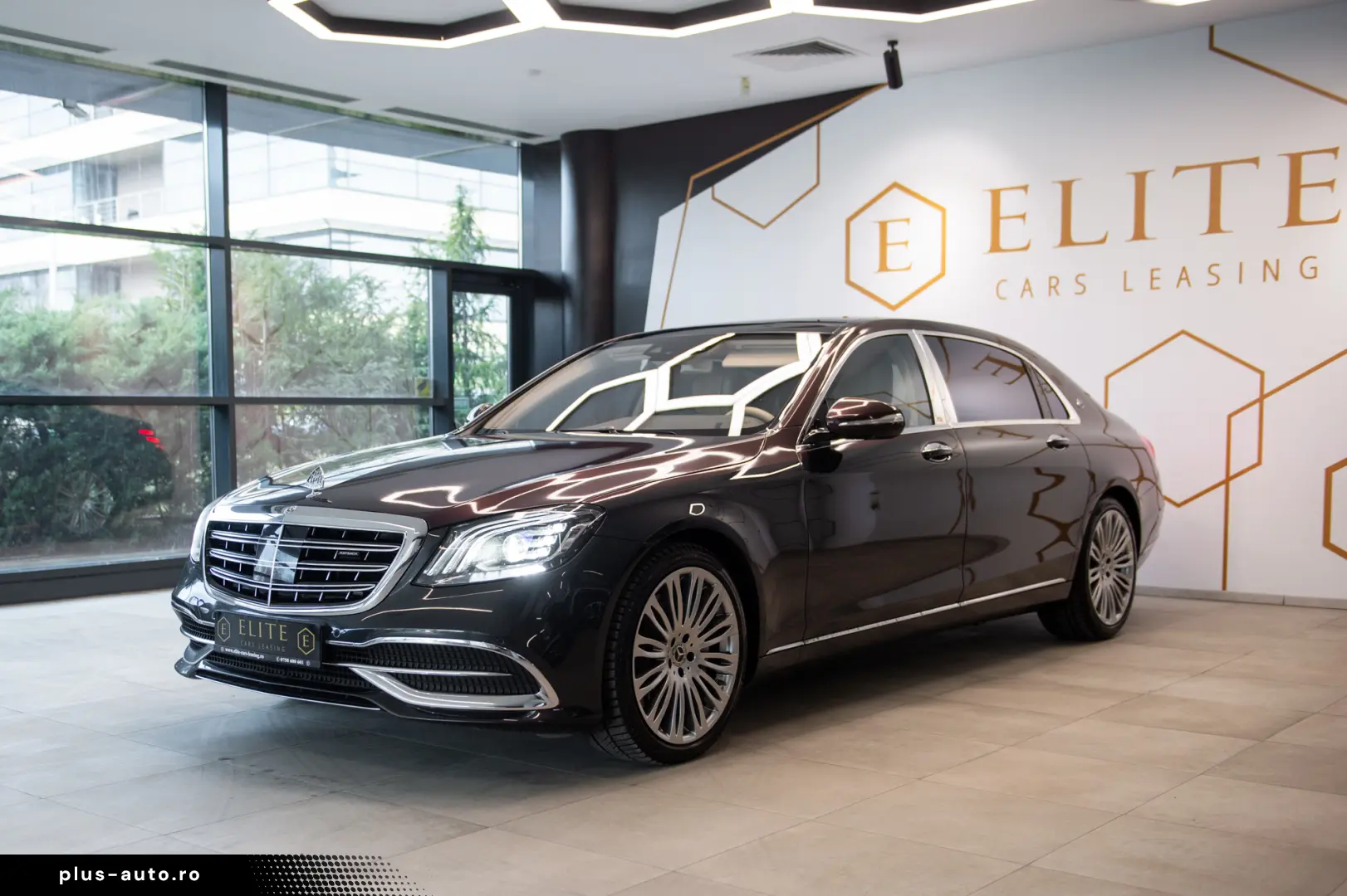 Mercedes-Benz S 560 V8 Maybach 4M
