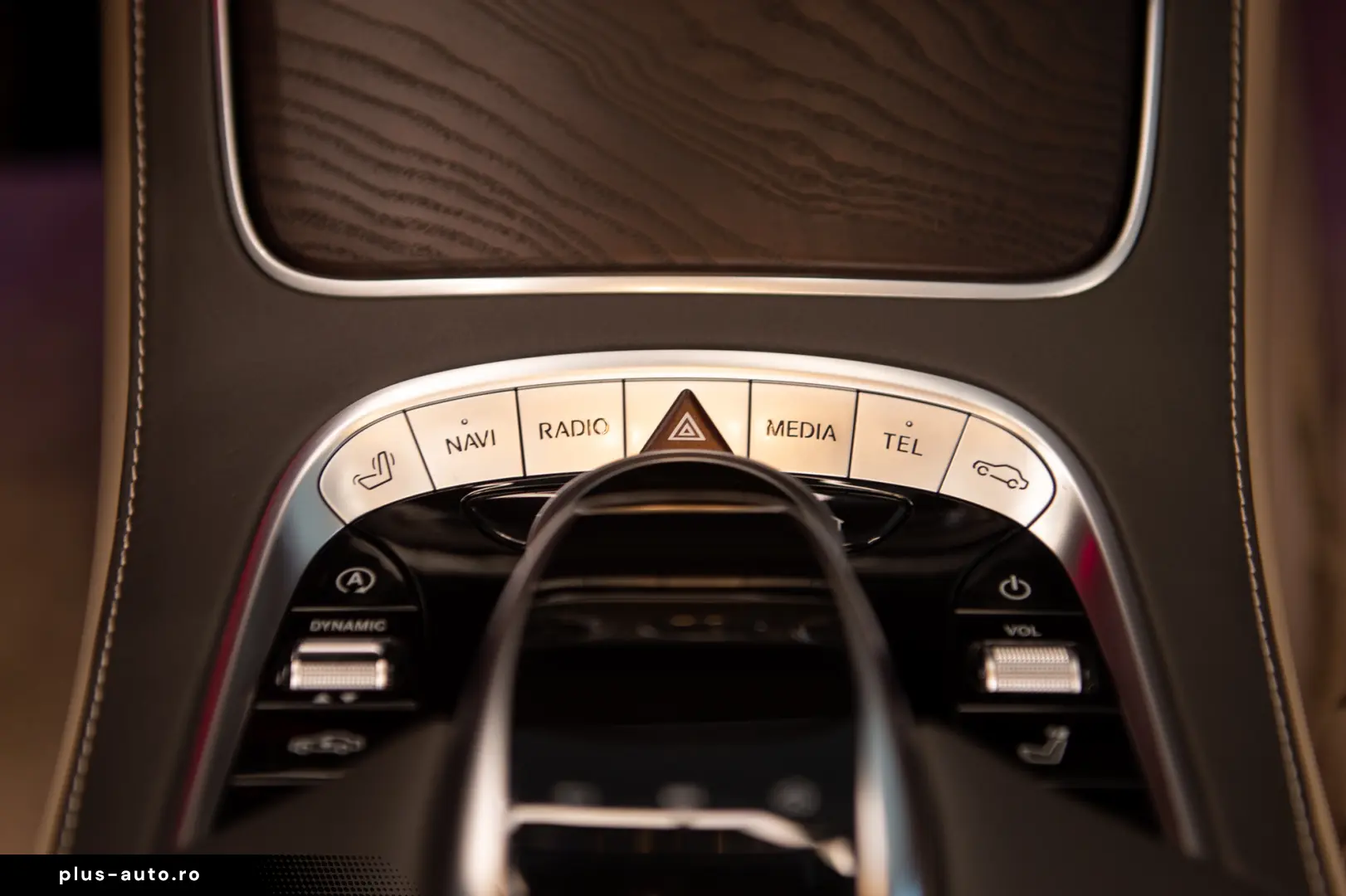 Mercedes-Benz S 560 V8 Maybach 4M