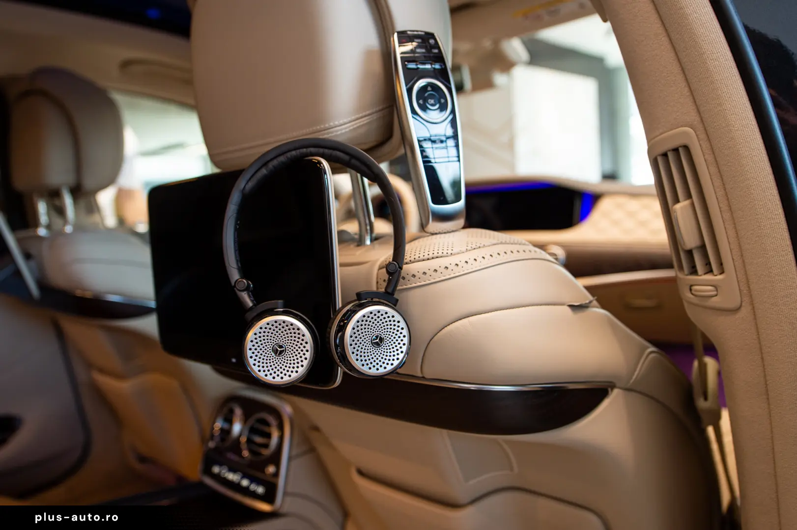 Mercedes-Benz S 560 V8 Maybach 4M