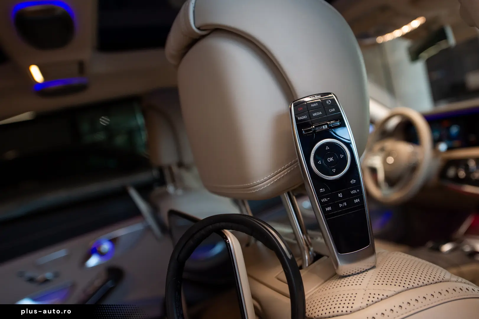 Mercedes-Benz S 560 V8 Maybach 4M