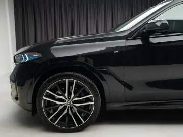 BMW X6 xDrive40i M-Sport Sky Lounge Iconic Glow Air Susp. TV