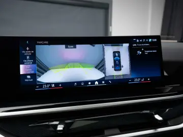 BMW X6 xDrive40i M-Sport Sky Lounge Iconic Glow Air Susp. TV