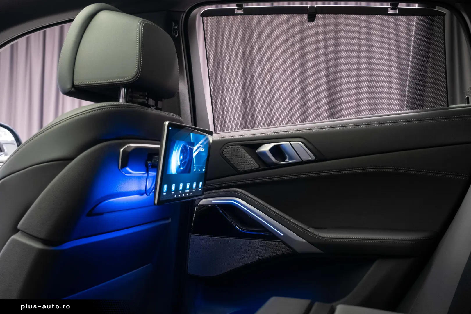 BMW X6 xDrive40i M-Sport Sky Lounge Iconic Glow Air Susp. TV