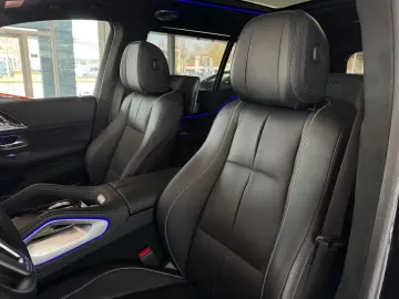 MERCEDES-BENZ GLS 600 Maybach   First-Class Fond Klapptische