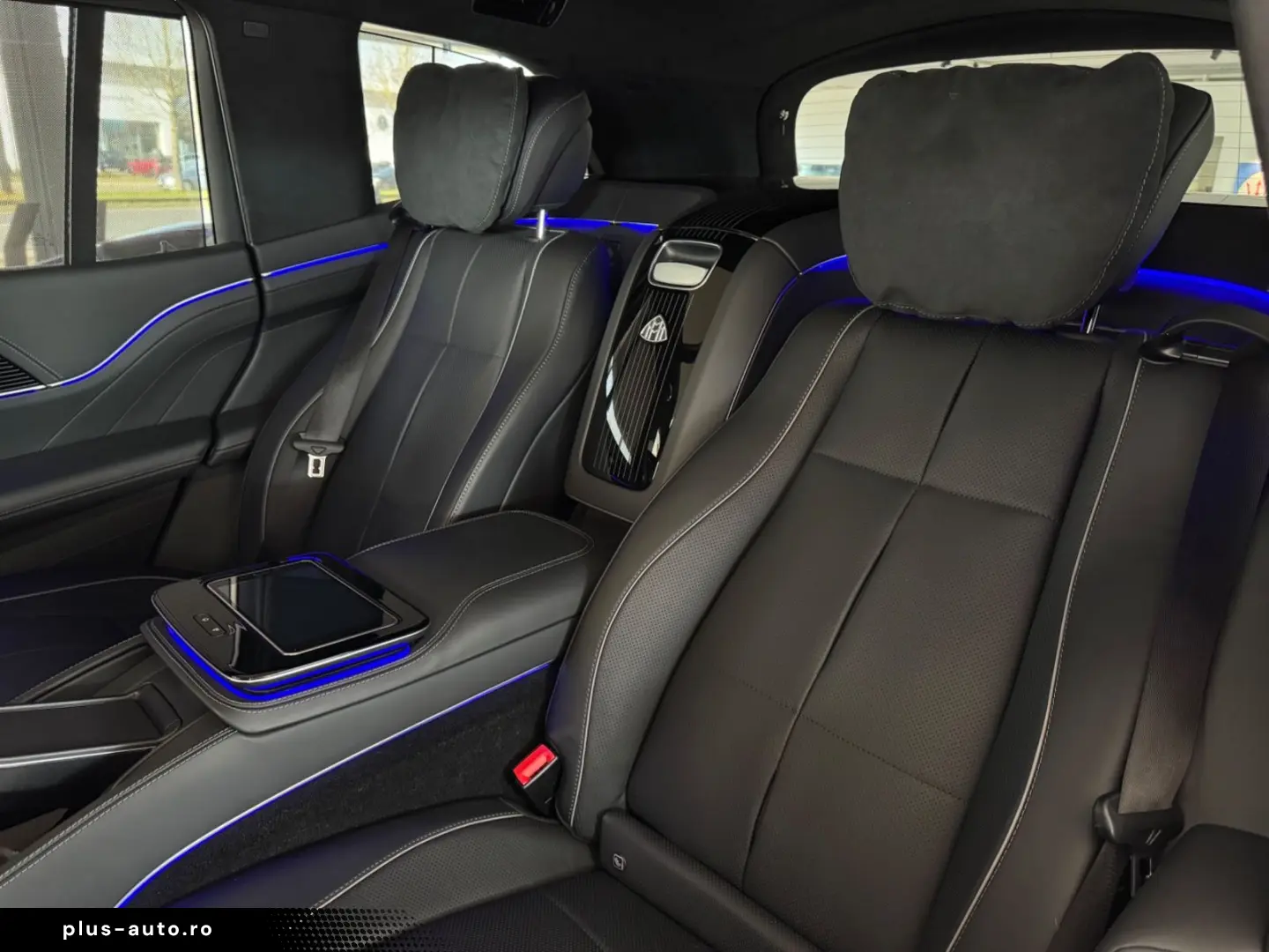 MERCEDES-BENZ GLS 600 Maybach   First-Class Fond Klapptische