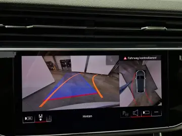Audi Q8 TFSIe Q 2x S LINE MATRIX STDHZ