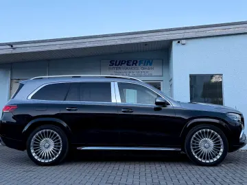 MERCEDES-BENZ GLS 600 Mercedes-Maybach GLS 600 4MATIC