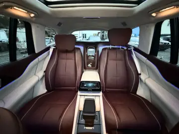 MERCEDES-BENZ GLS 600 Mercedes-Maybach GLS 600 4MATIC