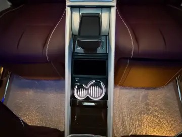 MERCEDES-BENZ GLS 600 Mercedes-Maybach GLS 600 4MATIC