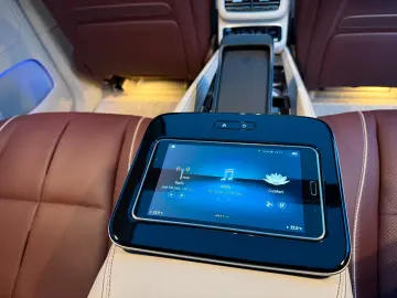 MERCEDES-BENZ GLS 600 Mercedes-Maybach GLS 600 4MATIC