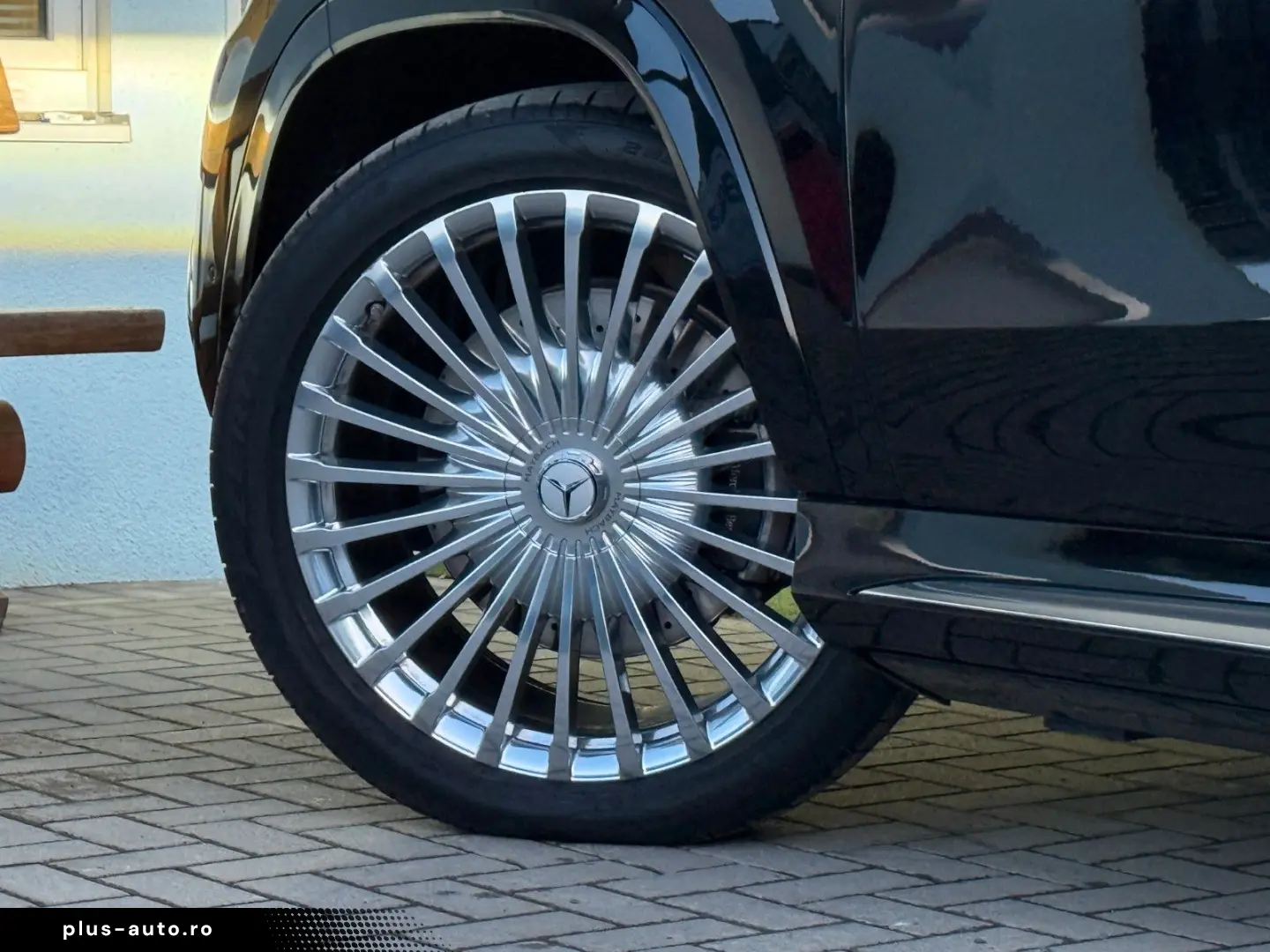 MERCEDES-BENZ GLS 600 Mercedes-Maybach GLS 600 4MATIC