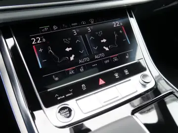 Audi Q8 55 TFSI e S-Line B O Pano Laser