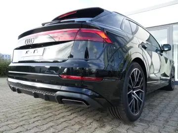 Audi Q8 55 TFSI e S-Line B O Pano Laser