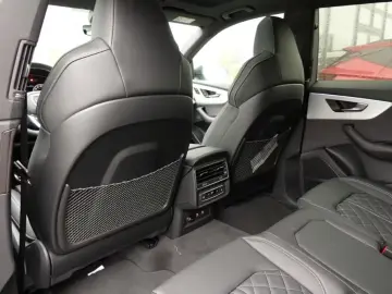 Audi Q8 55 TFSI e S-Line B O Pano Laser