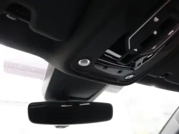 Audi Q8 55 TFSI e S-Line B O Pano Laser