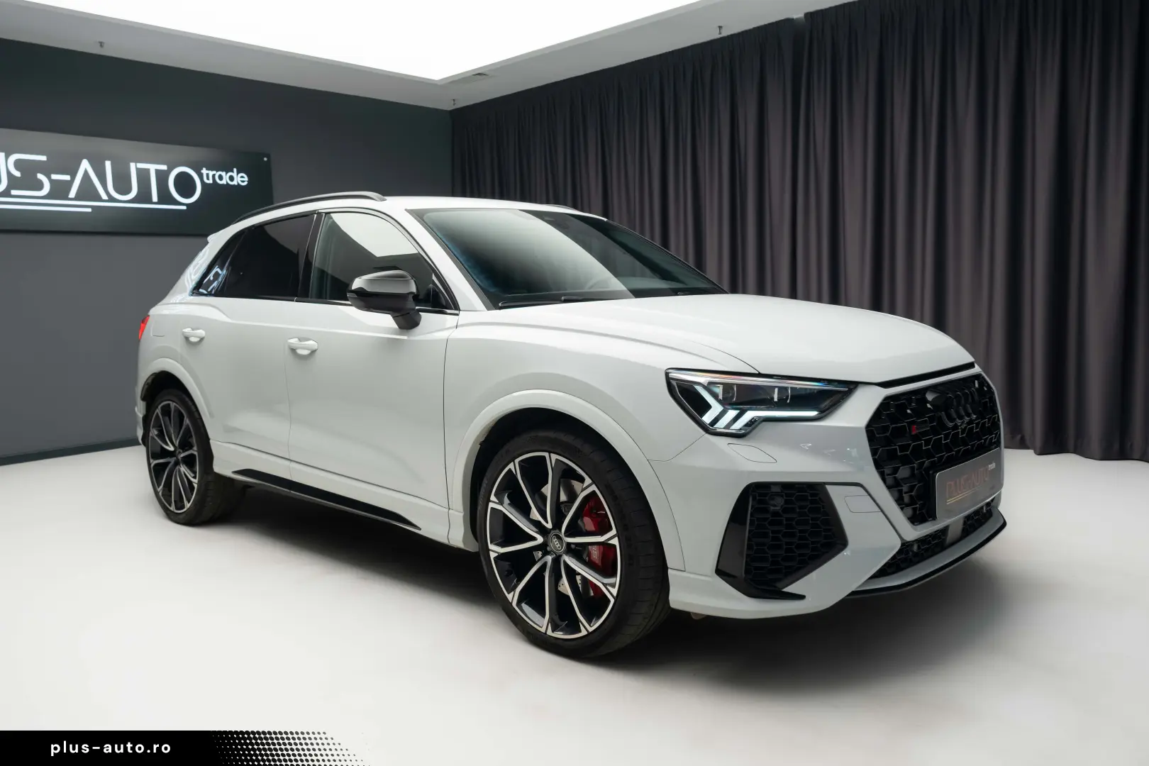 AUDI RS Q3