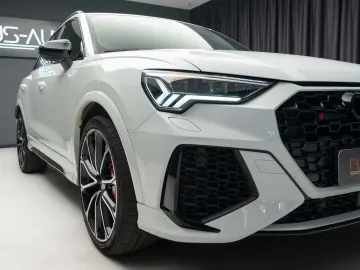 AUDI RS Q3